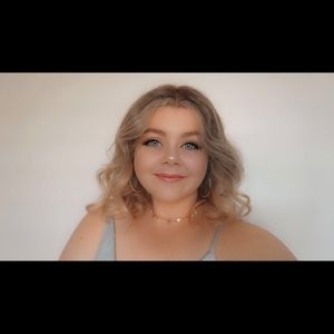 Meet your Posher, Zoe